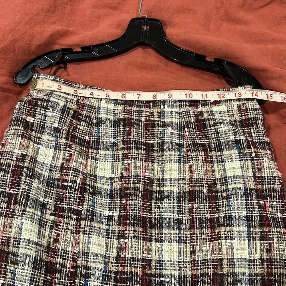Chanel Skirt Size 42 (10) With Extra Fabric and Button